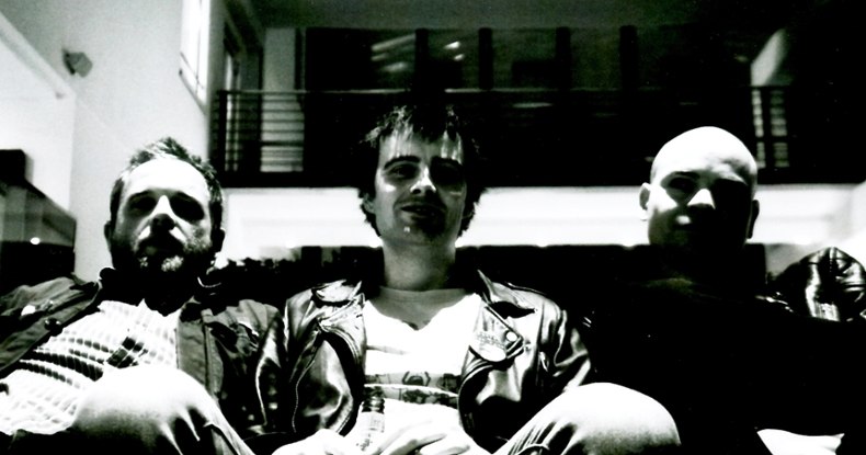 EASTIE RO!S: Videopremiere zu „Wetter“