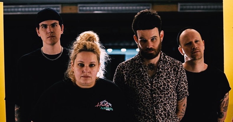 AKNE KID JOE: Neues Lied & Livestream
