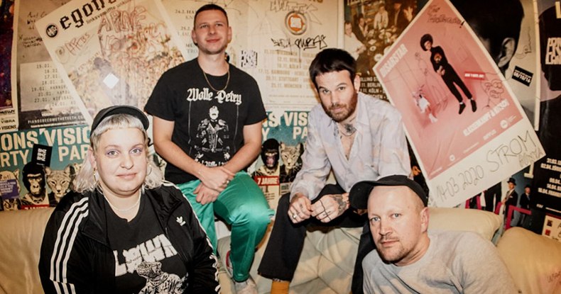 Ox präsentiert: AKNE KID JOE