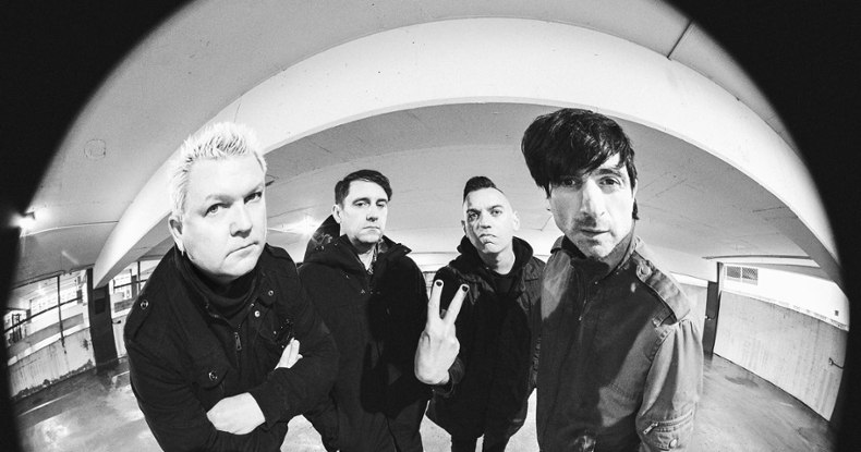 ANTI-FLAG auf Akustik-Tour