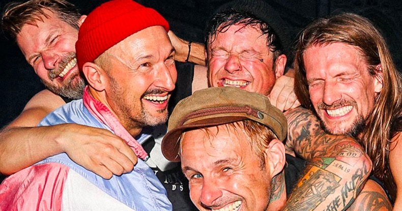 Ox präsentiert: DONOTS
