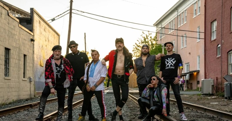 GOGOL BORDELLO kündigen „Solidaritine“ an