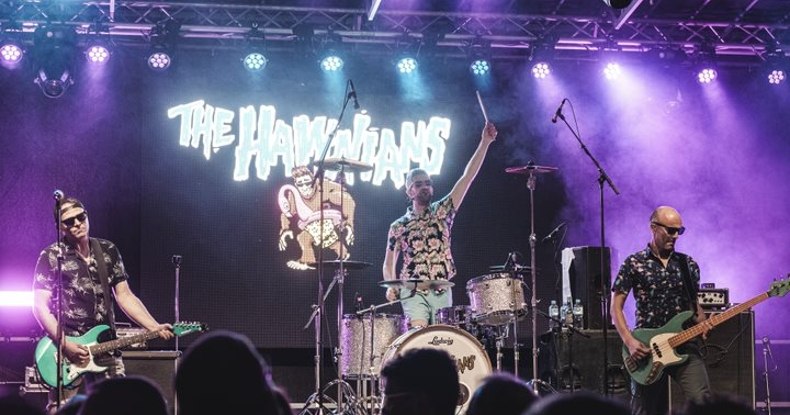 Ox präsentiert: THE HAWAIIANS