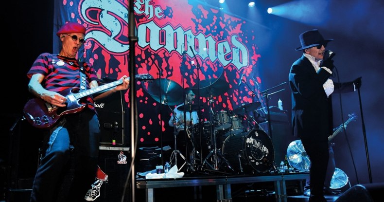 Ox präsentiert: THE DAMNED