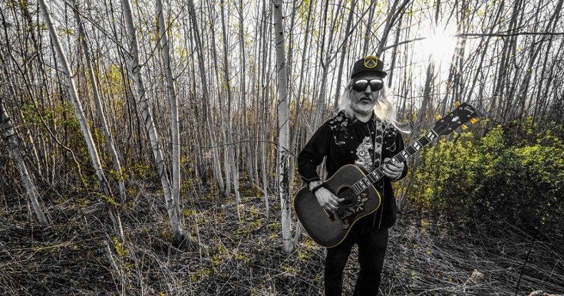 J MASCIS kündigt fünftes Soloalbum an