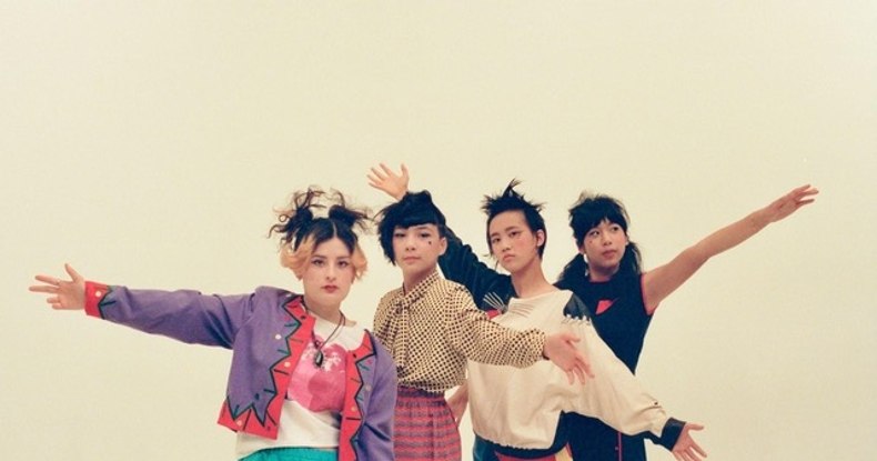 THE LINDA LINDAS covern THE GO-GO’S