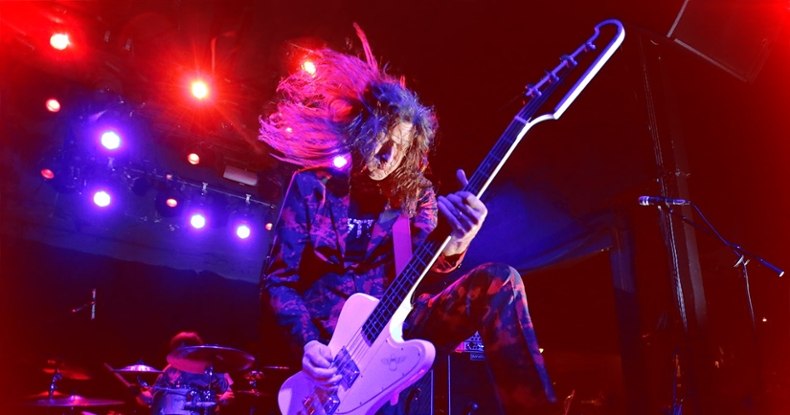 REDD KROSS sagen Shows ab
