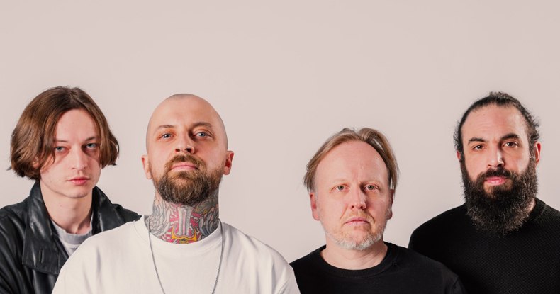 Videopremiere: ULTRABLUT „Car Hi-Fi Realität“