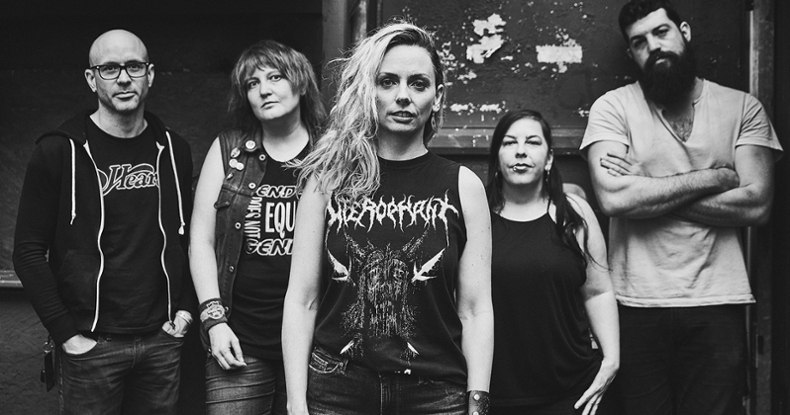 Neues Album von WAR ON WOMEN