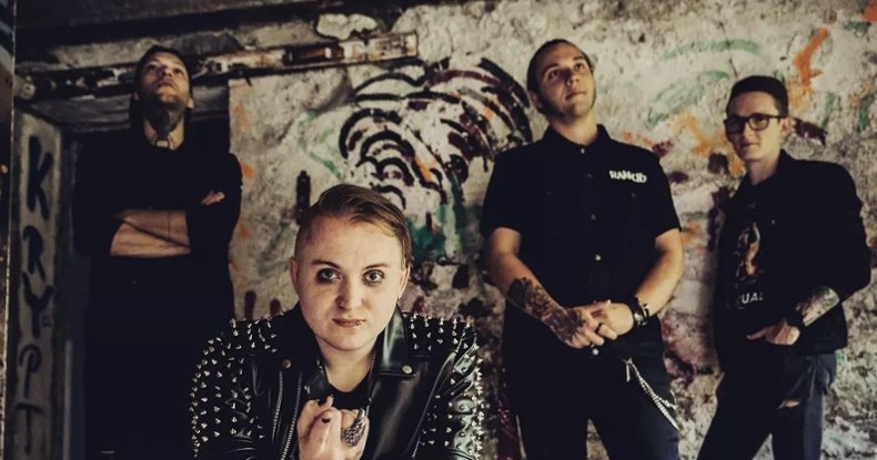 Videopremiere: WHITE SPARROWS „Wenn es Nacht wird“
